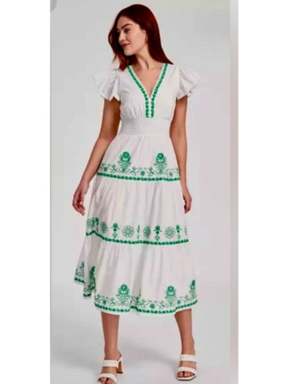 Adrianna Papell Women Size 12 White Embroidered Smocked Waist Dress Lined NEW